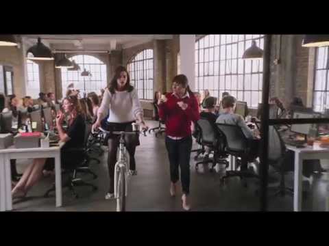PASANTE DE MODA - Trailer 1 - Oficial Warner Bros. Pictures
