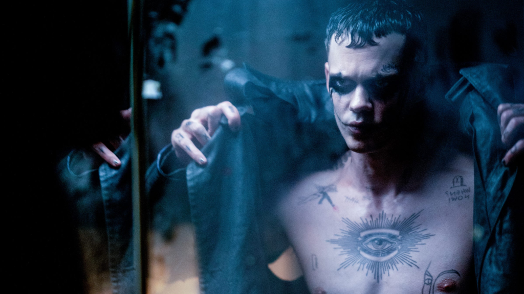 Bill Skarsgard es El Cuervo, The Crow en 2024